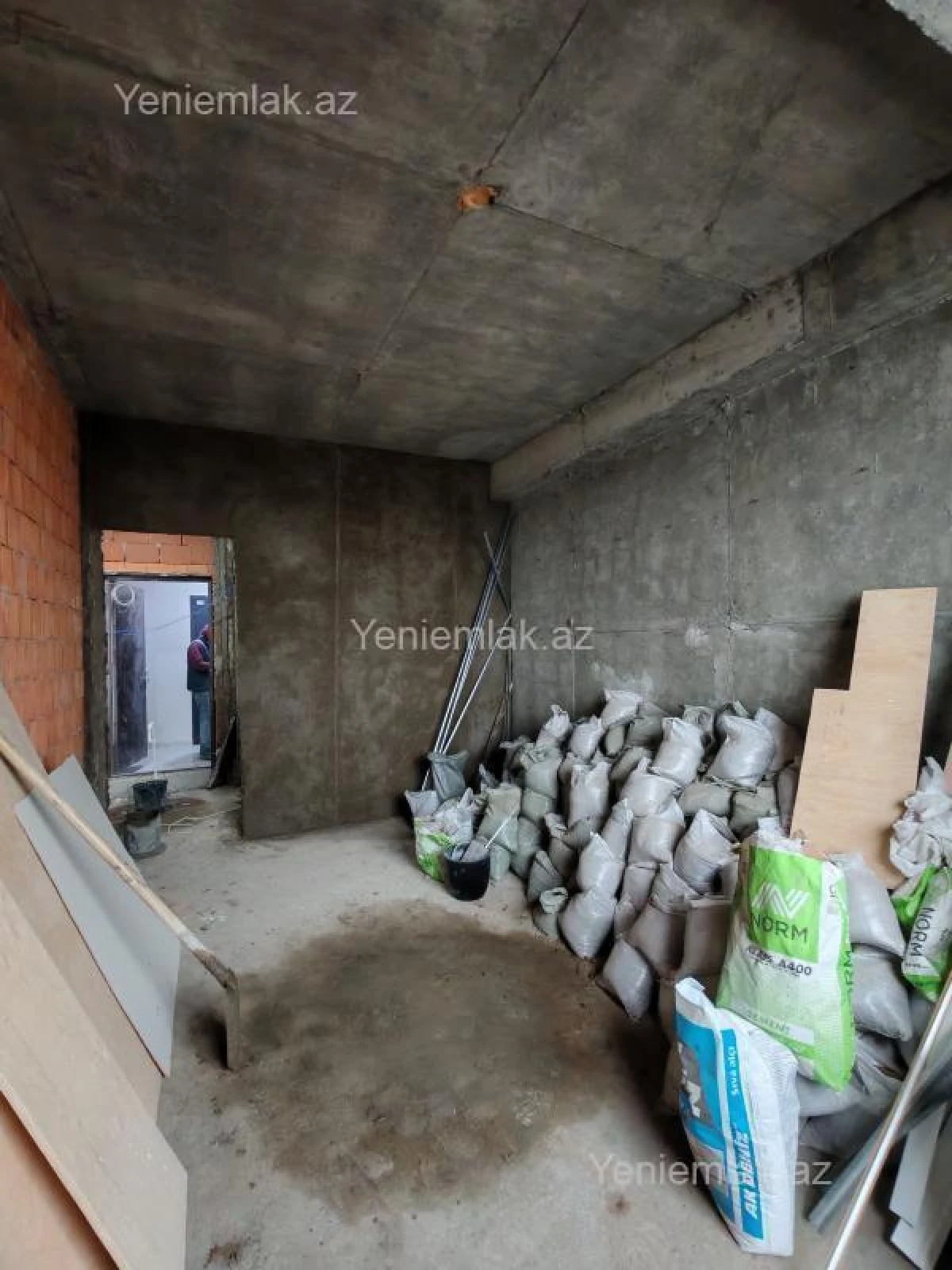 Satılır 2 otaqlı yeni tikili 67 m²