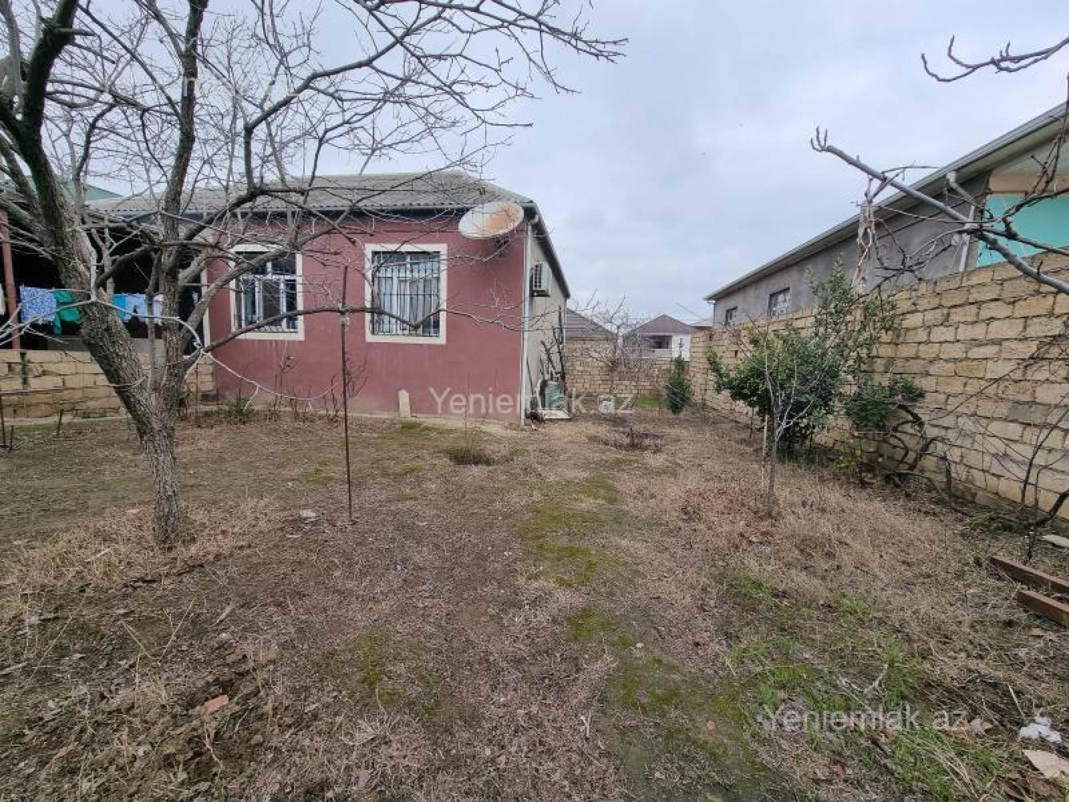 Satılır 4 otaqlı həyət evi 120 m²