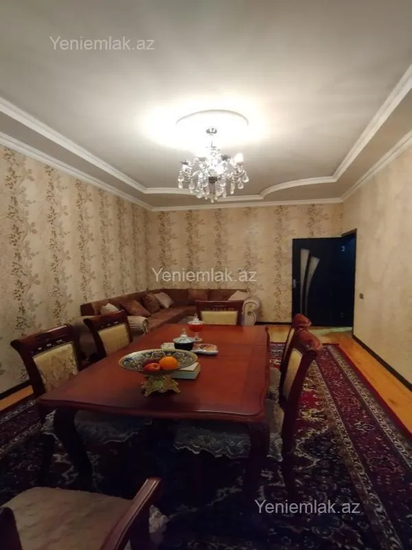 Satılır 4 otaqlı həyət evi 120 m²