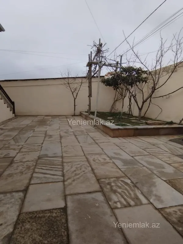 Satılır 4 otaqlı həyət evi 120 m²