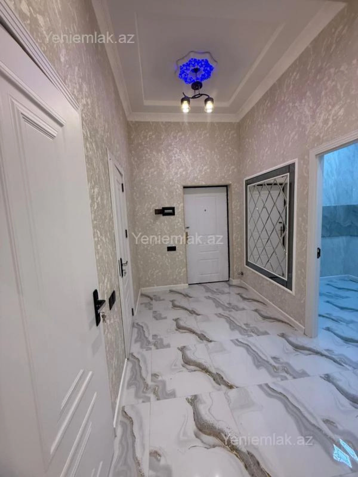 Satılır 3 otaqlı yeni tikili 68 m²