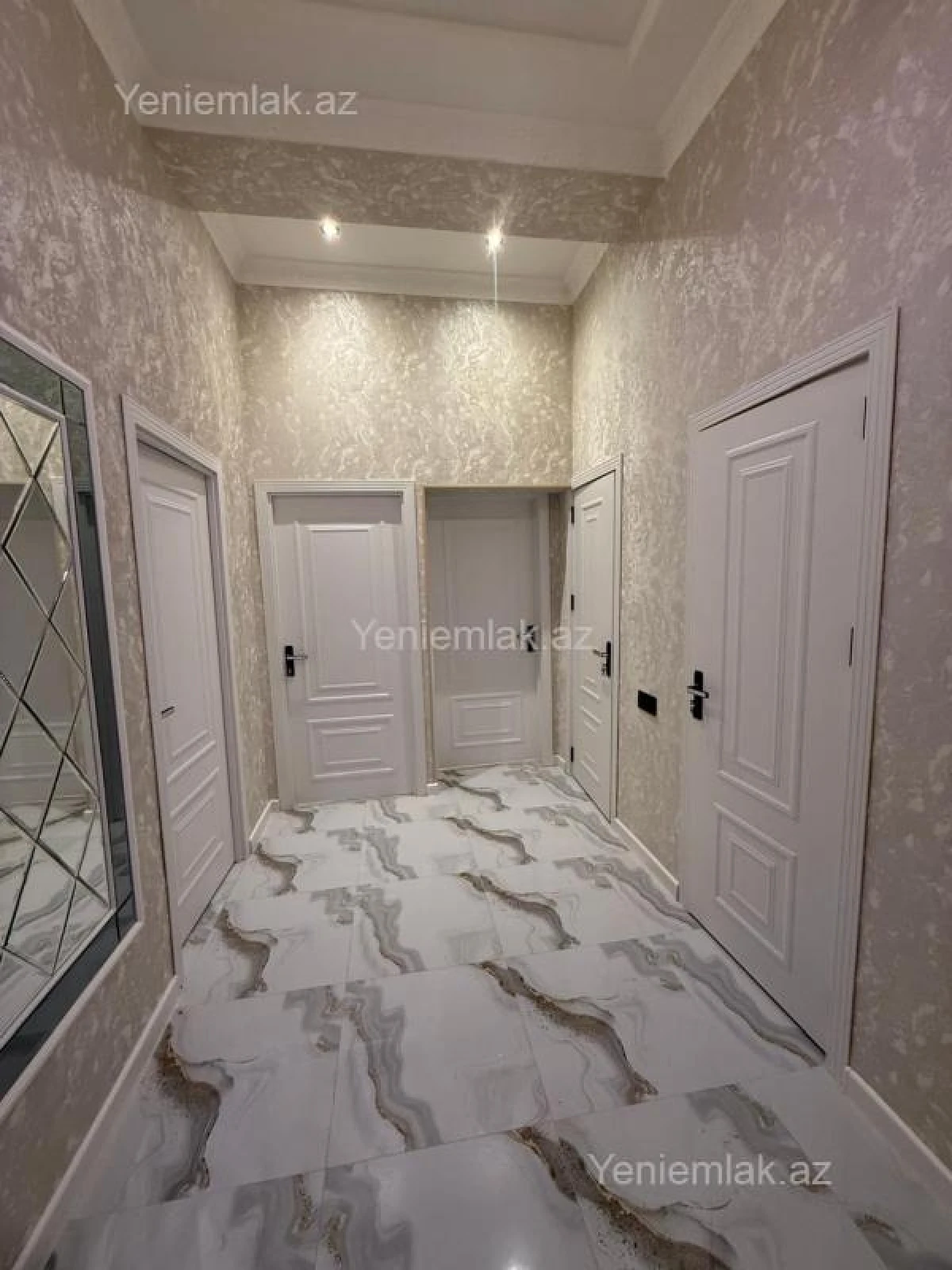 Satılır 3 otaqlı yeni tikili 68 m²