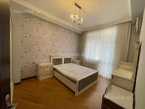 Satılır 3 otaqlı yeni tikili 130 m²