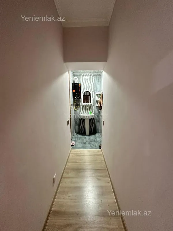 Satılır 6 otaqlı həyət evi 160 m²