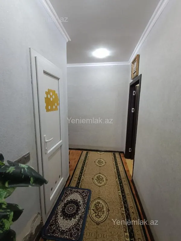 Satılır 2 otaqlı köhnə tikili 58 m²