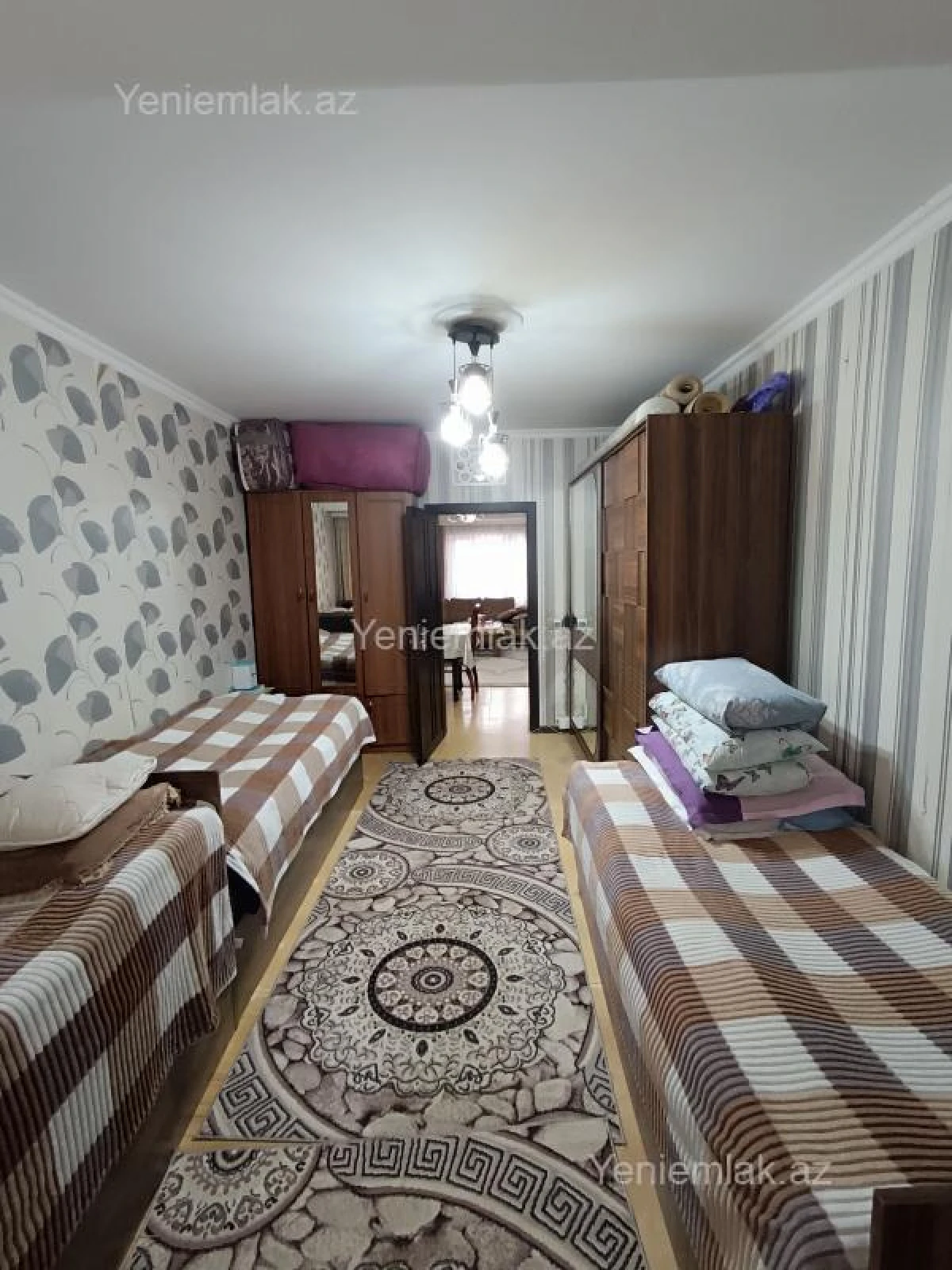 Satılır 2 otaqlı köhnə tikili 58 m²