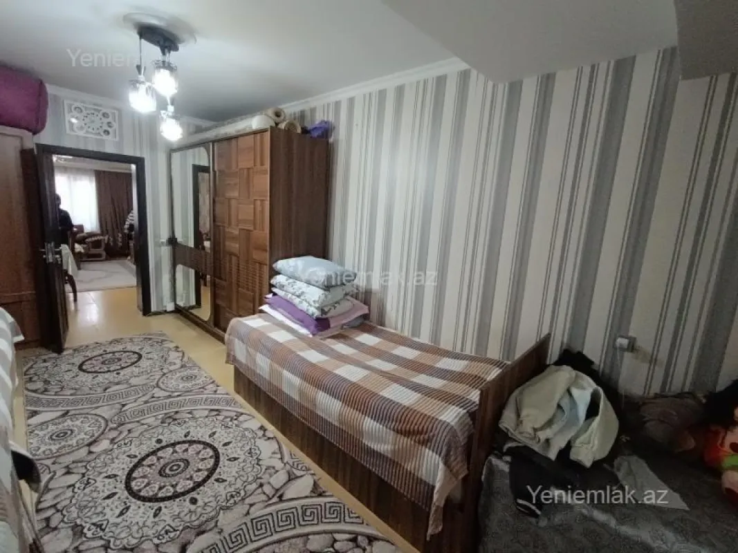 Satılır 2 otaqlı köhnə tikili 58 m²