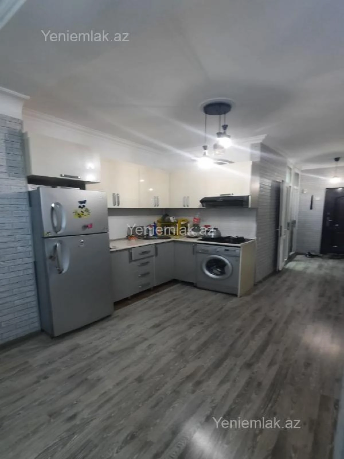 Satılır 2 otaqlı köhnə tikili 60 m²