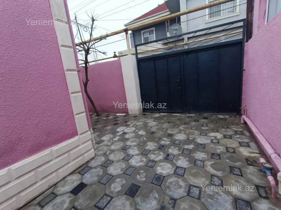 Satılır 2 otaqlı həyət evi 55 m²