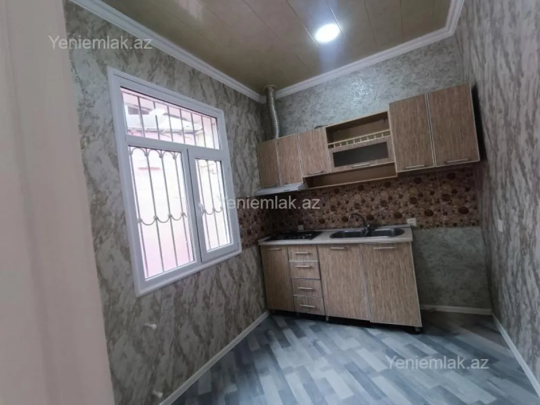 Satılır 2 otaqlı həyət evi 55 m²
