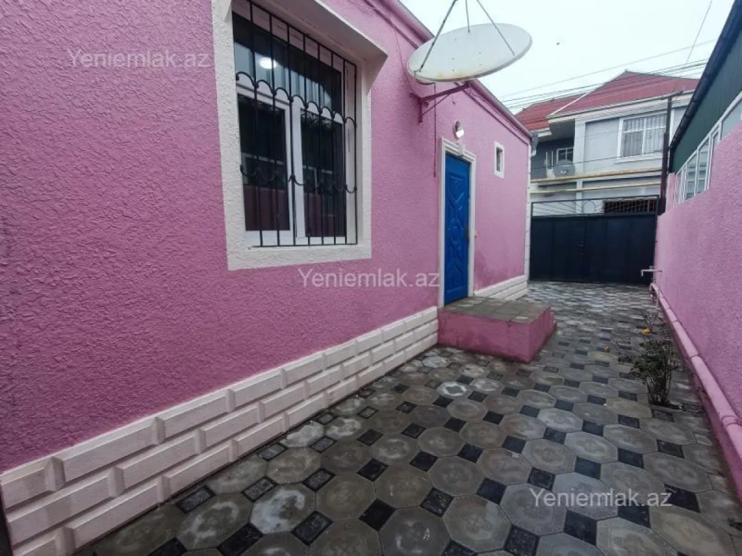 Satılır 2 otaqlı həyət evi 55 m²