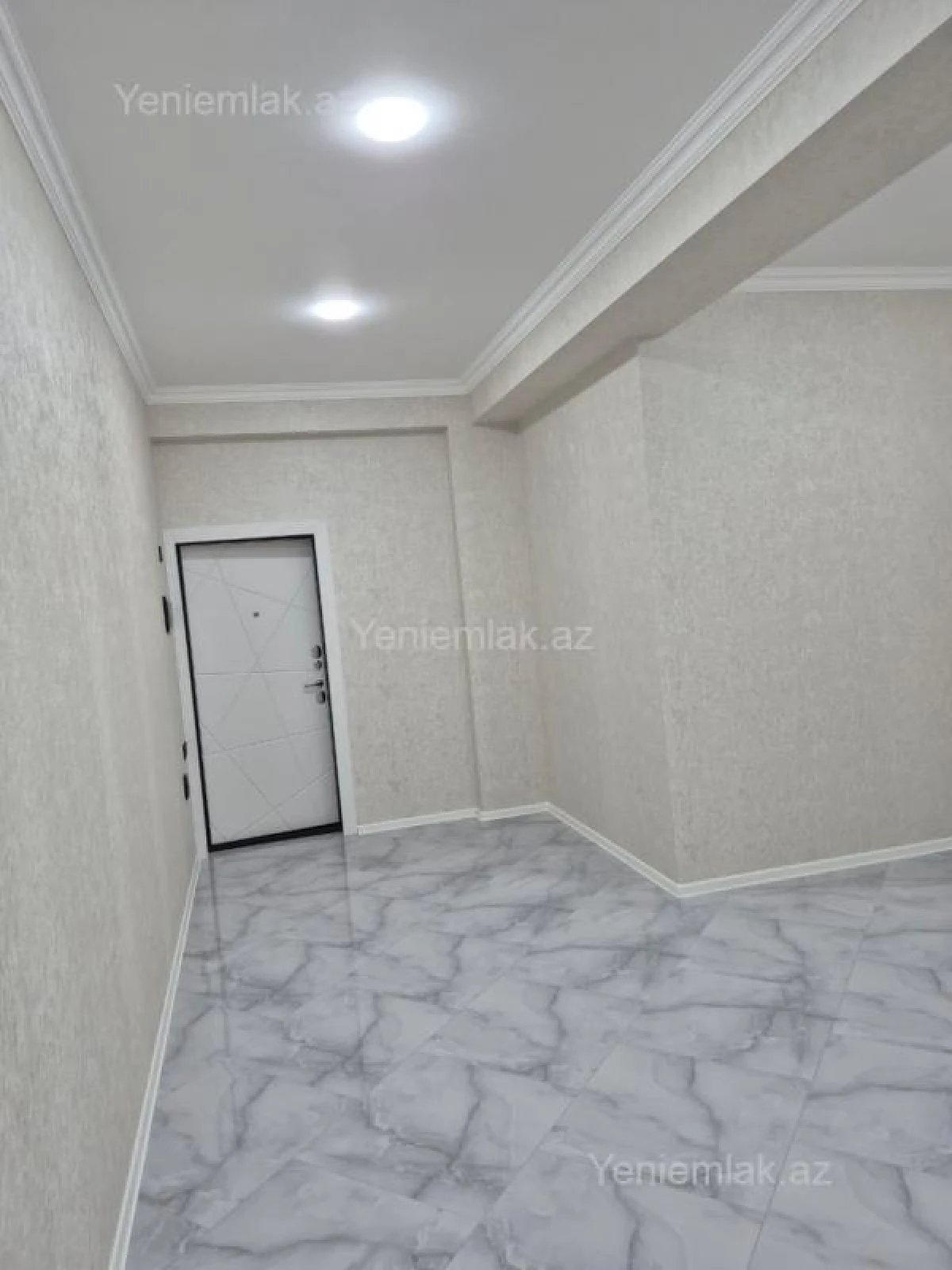 Satılır 3 otaqlı yeni tikili 128 m²