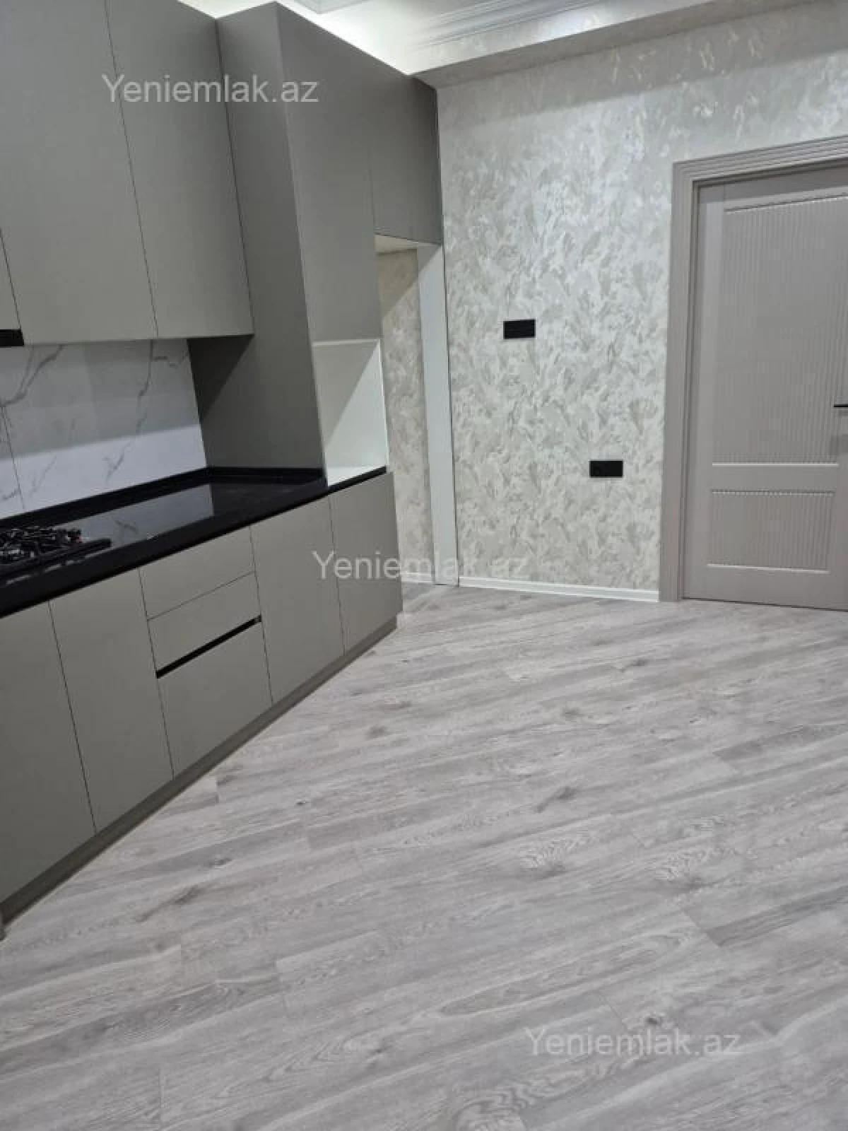Satılır 3 otaqlı yeni tikili 128 m²