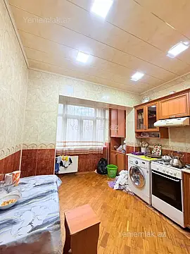 Satılır 3 otaqlı köhnə tikili 72 m²