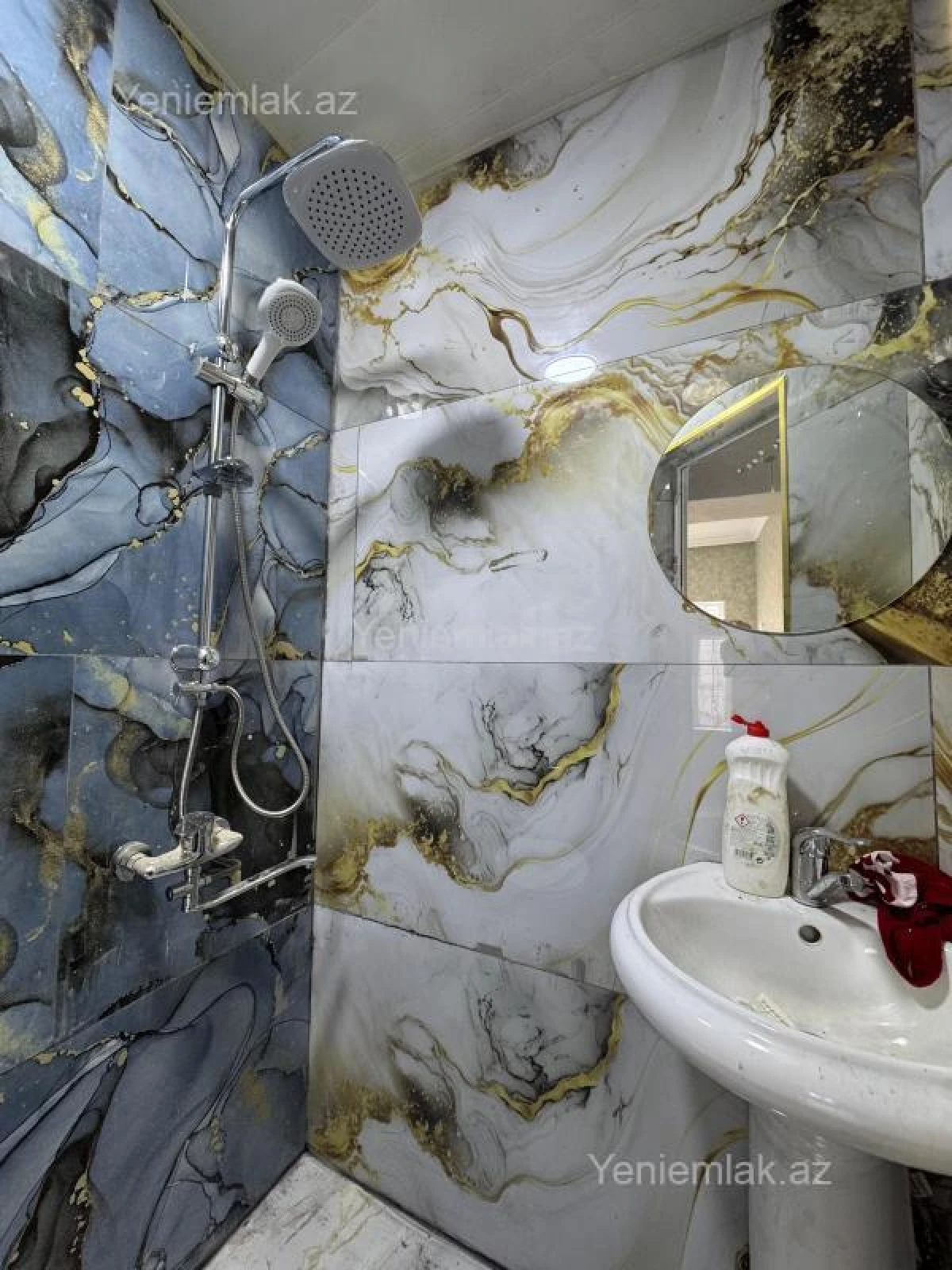 Satılır 2 otaqlı köhnə tikili 32 m²