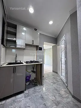 Satılır 2 otaqlı köhnə tikili 32 m²