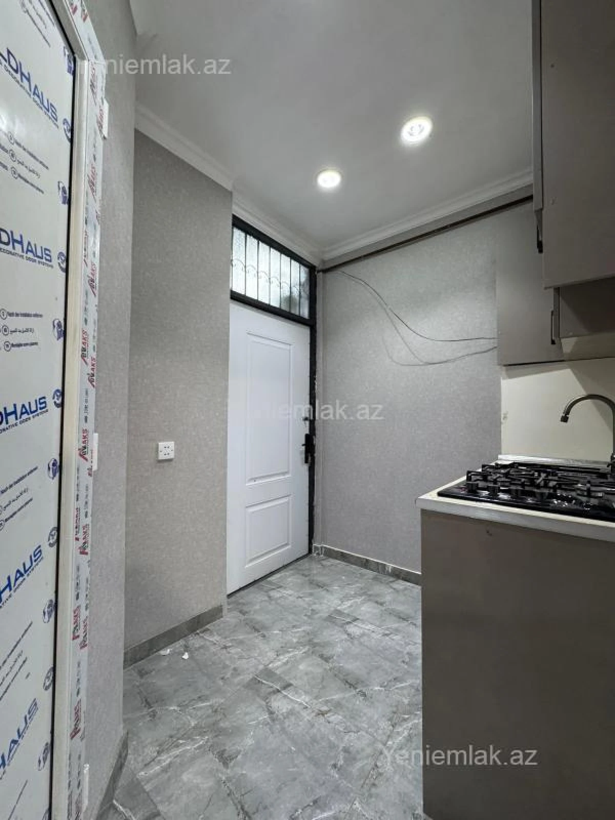 Satılır 2 otaqlı köhnə tikili 32 m²