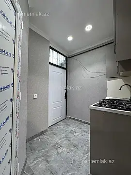 Satılır 2 otaqlı köhnə tikili 32 m²
