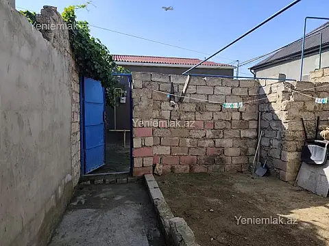 Satılır 1 otaqlı həyət evi 20 m²