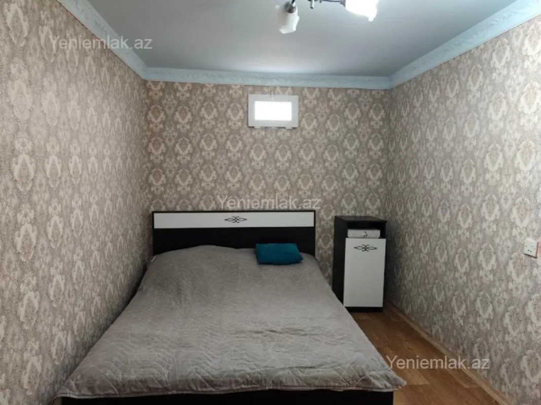 Satılır 2 otaqlı həyət evi 50 m²