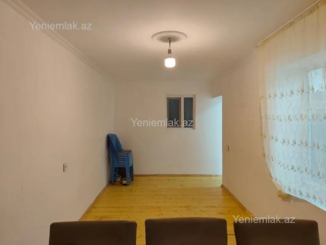 Satılır 2 otaqlı həyət evi 50 m²