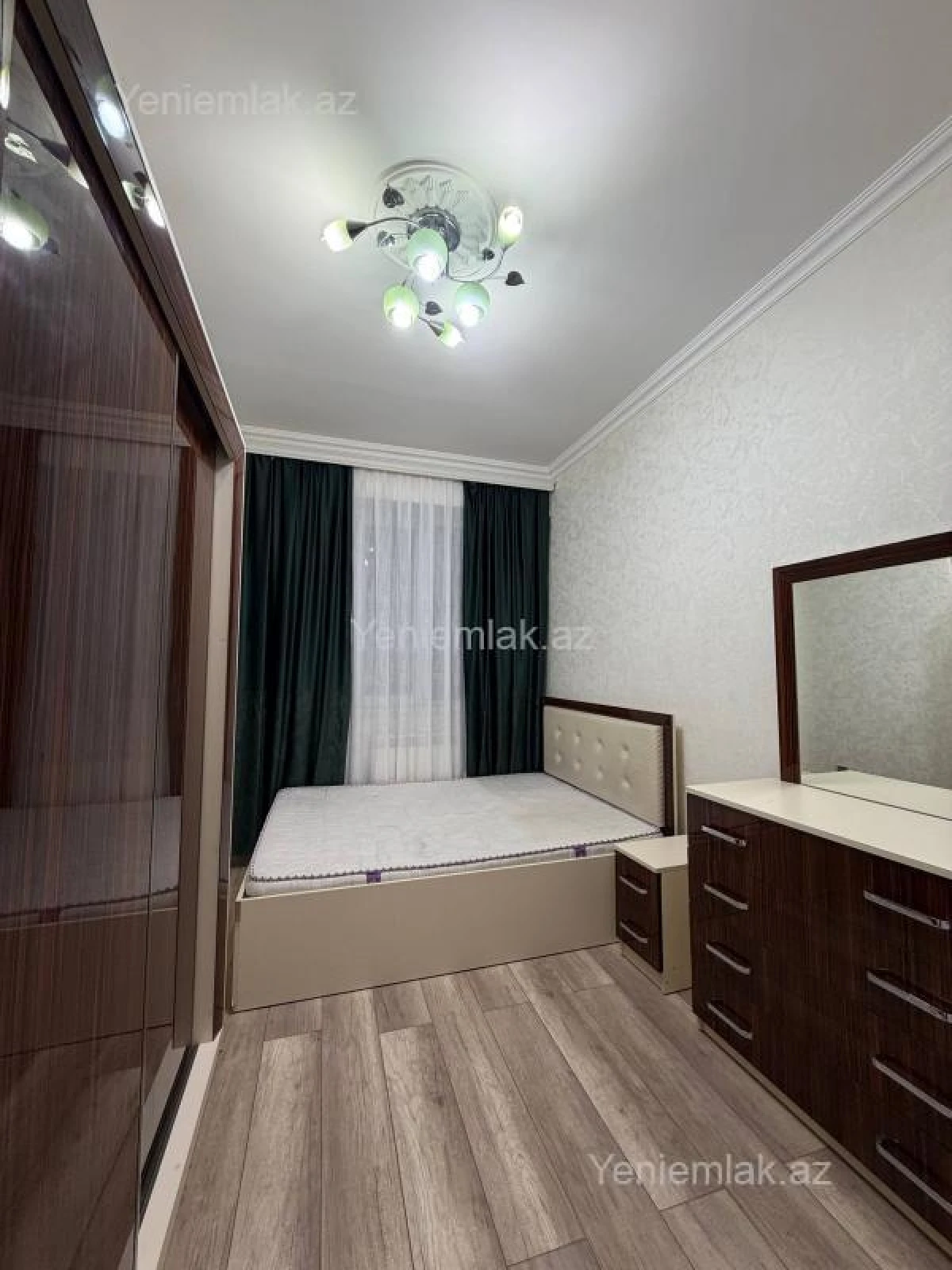 Satılır 2 otaqlı yeni tikili 62 m²