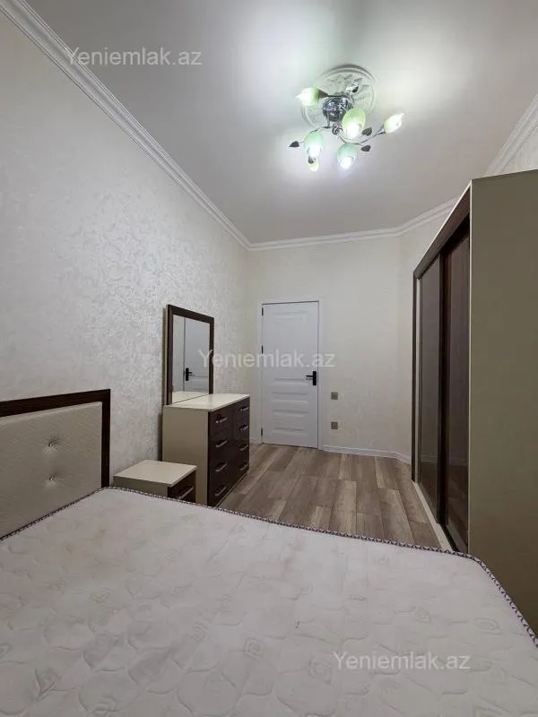Satılır 2 otaqlı yeni tikili 62 m²