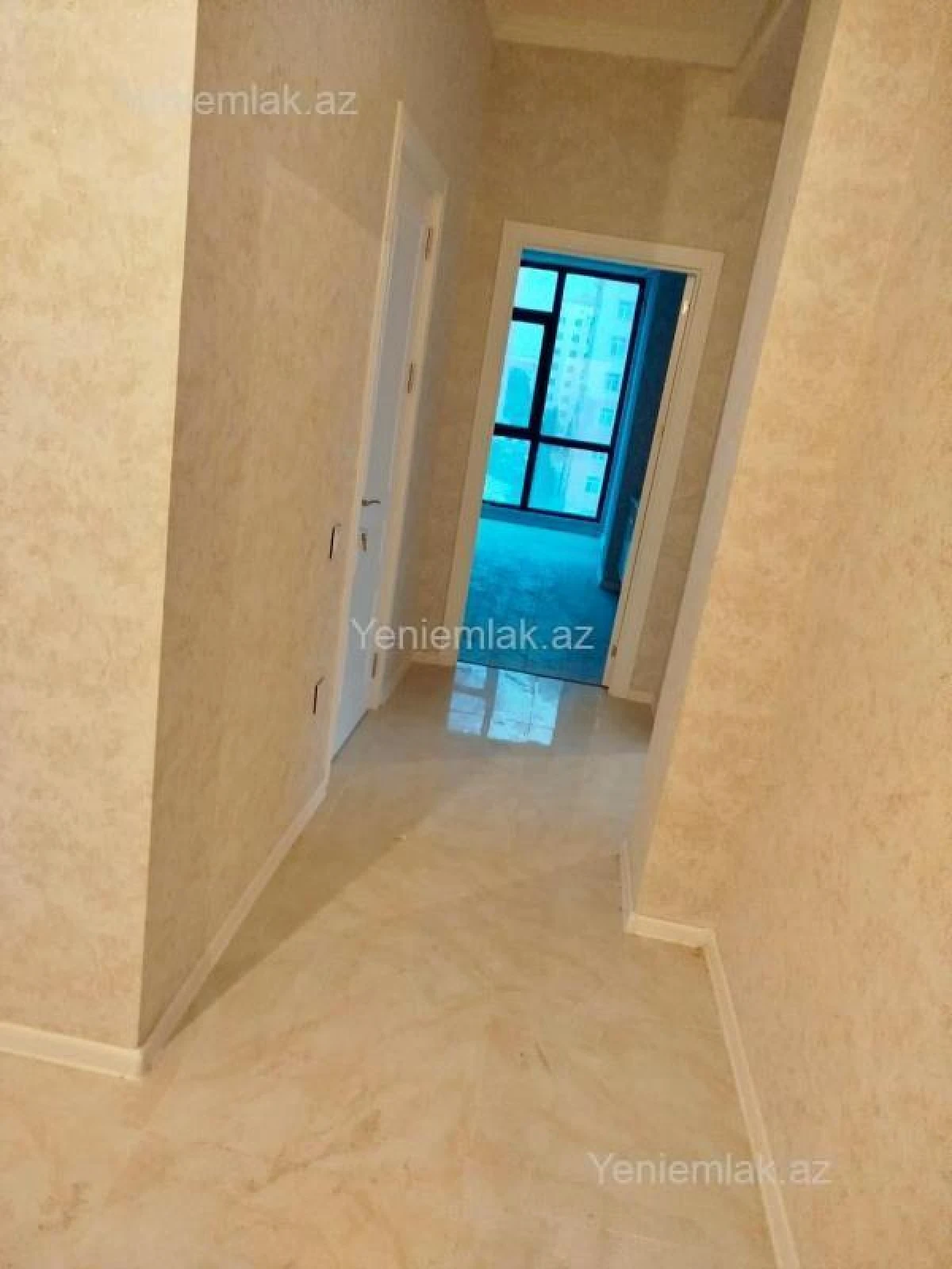 Satılır 3 otaqlı yeni tikili 102 m²