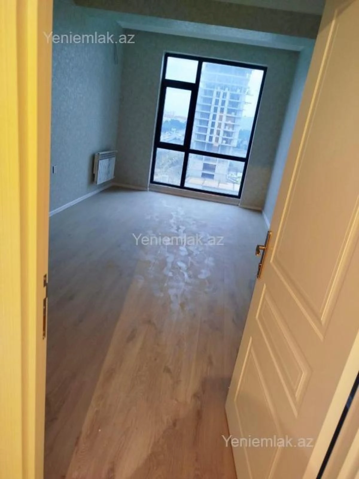 Satılır 3 otaqlı yeni tikili 102 m²