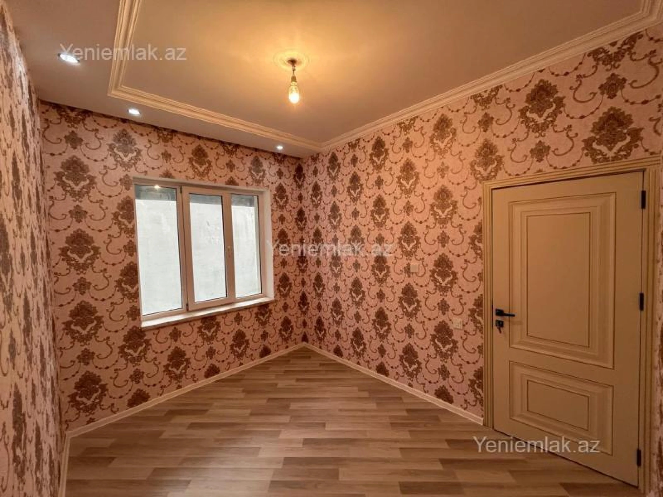 Satılır 6 otaqlı həyət evi 145 m²