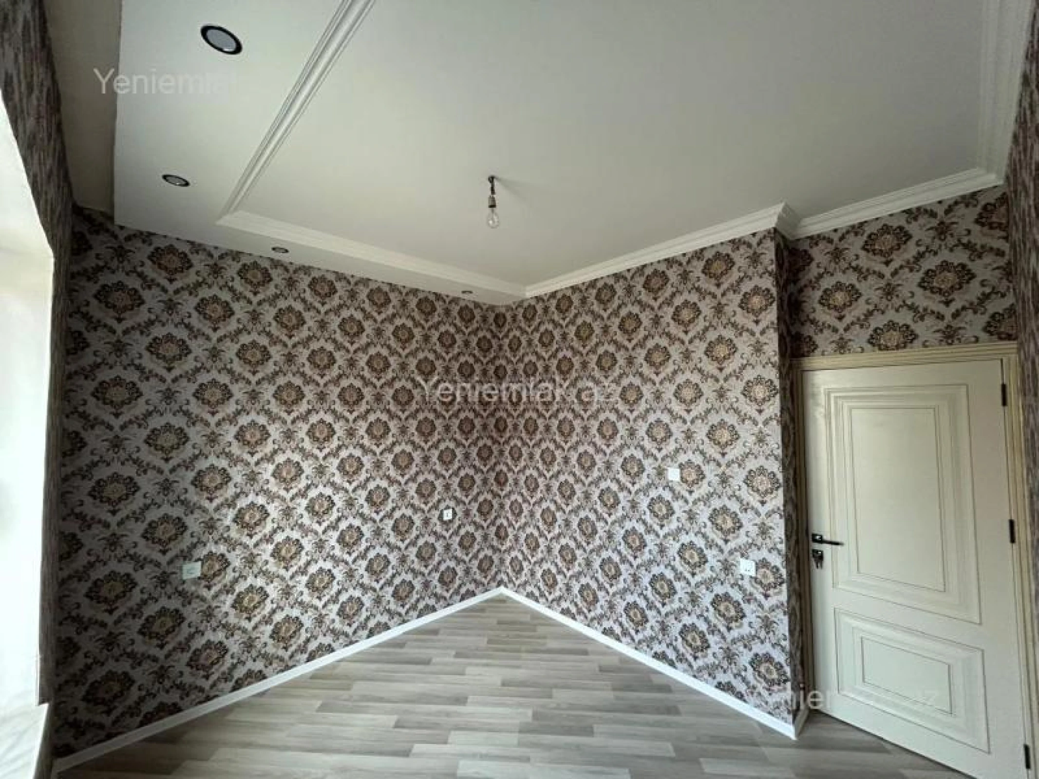 Satılır 6 otaqlı həyət evi 145 m²