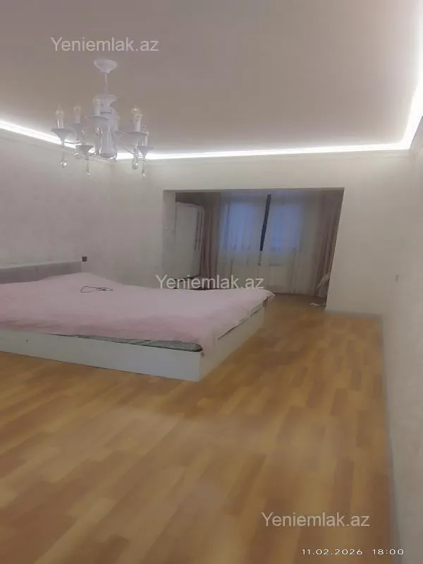Satılır 3 otaqlı köhnə tikili 80 m²