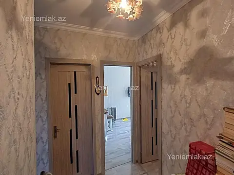 Satılır 3 otaqlı köhnə tikili 80 m²
