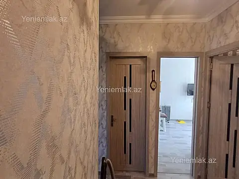 Satılır 3 otaqlı köhnə tikili 80 m²