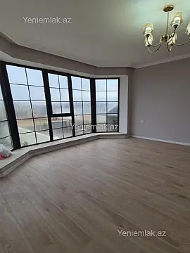 Satılır 5 otaqlı həyət evi 220 m²