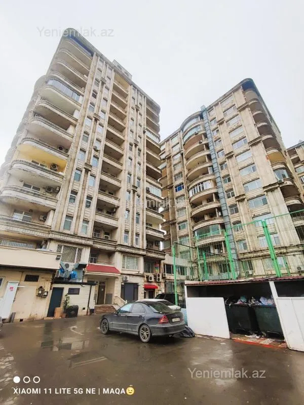 Satılır 3 otaqlı yeni tikili 70 m²