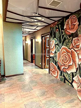 Satılır 4 otaqlı yeni tikili 220.5 m²