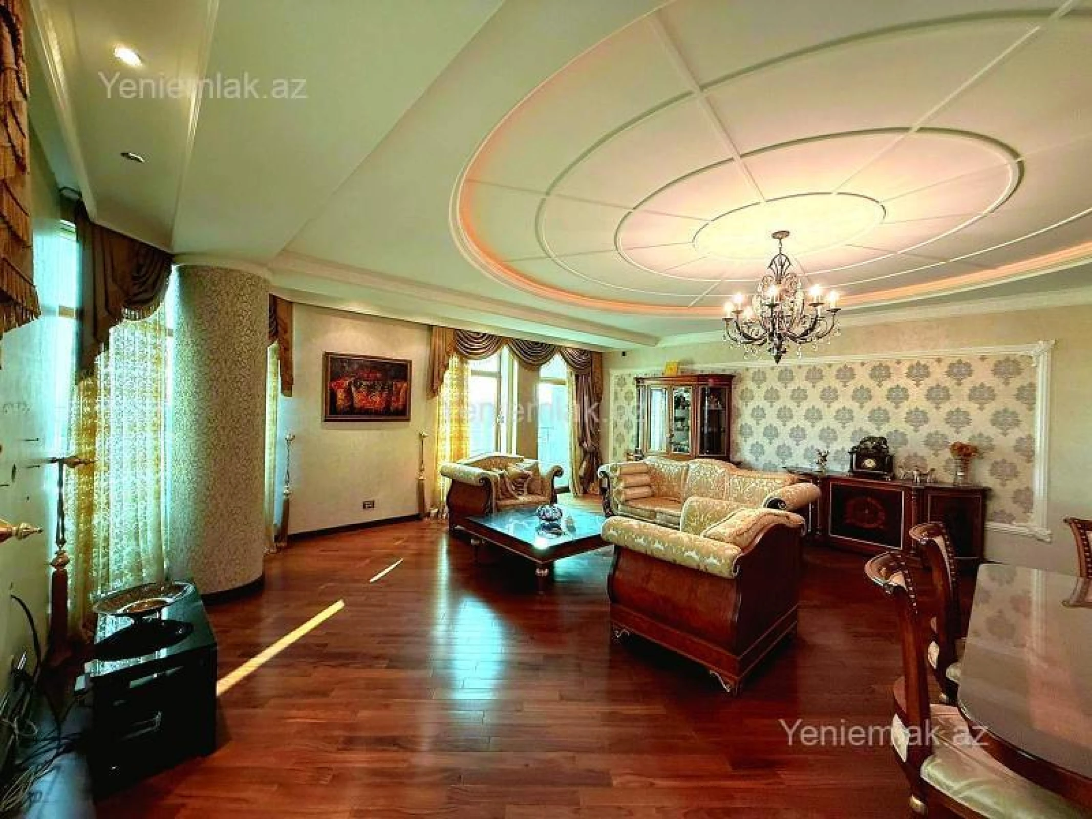 Satılır 4 otaqlı yeni tikili 220.5 m²