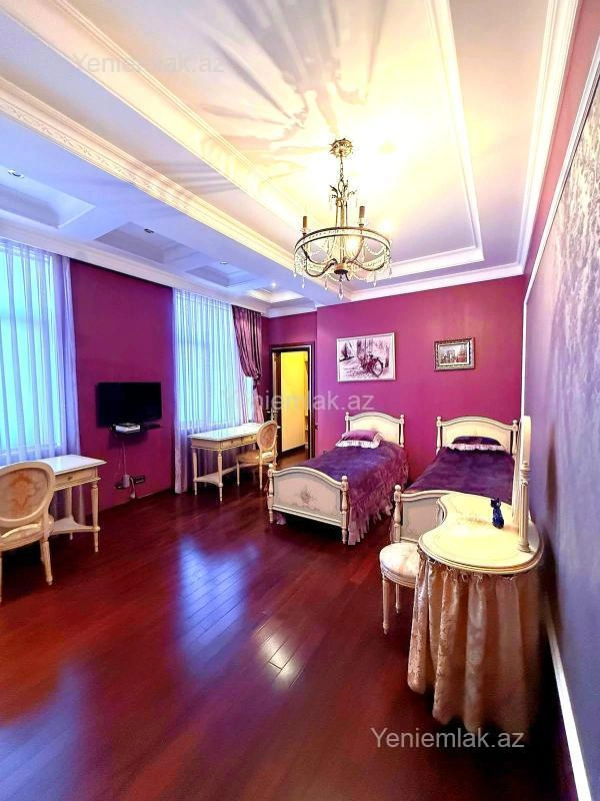 Satılır 4 otaqlı yeni tikili 220.5 m²