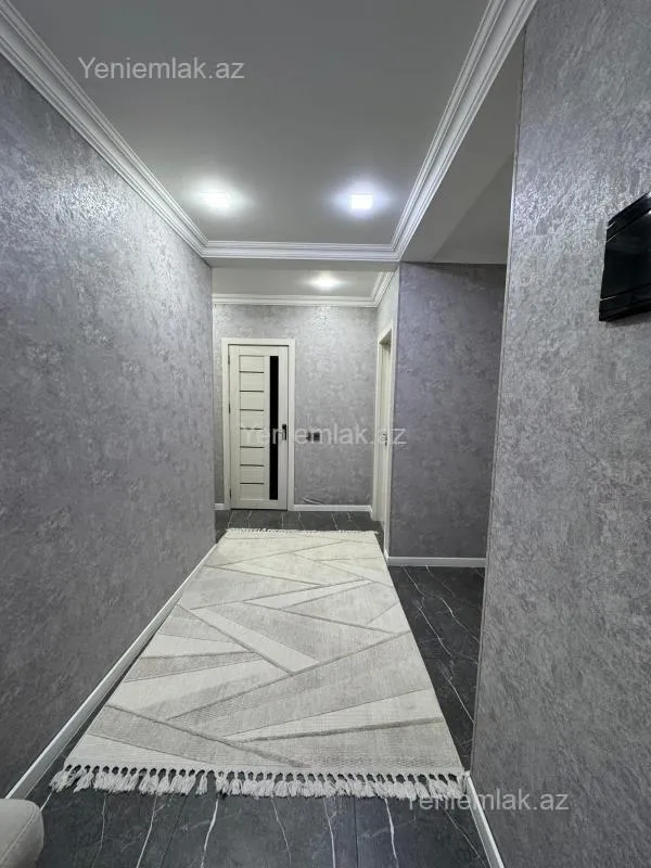 Satılır 2 otaqlı köhnə tikili 60 m²