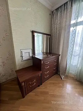 Satılır 2 otaqlı yeni tikili 70 m²
