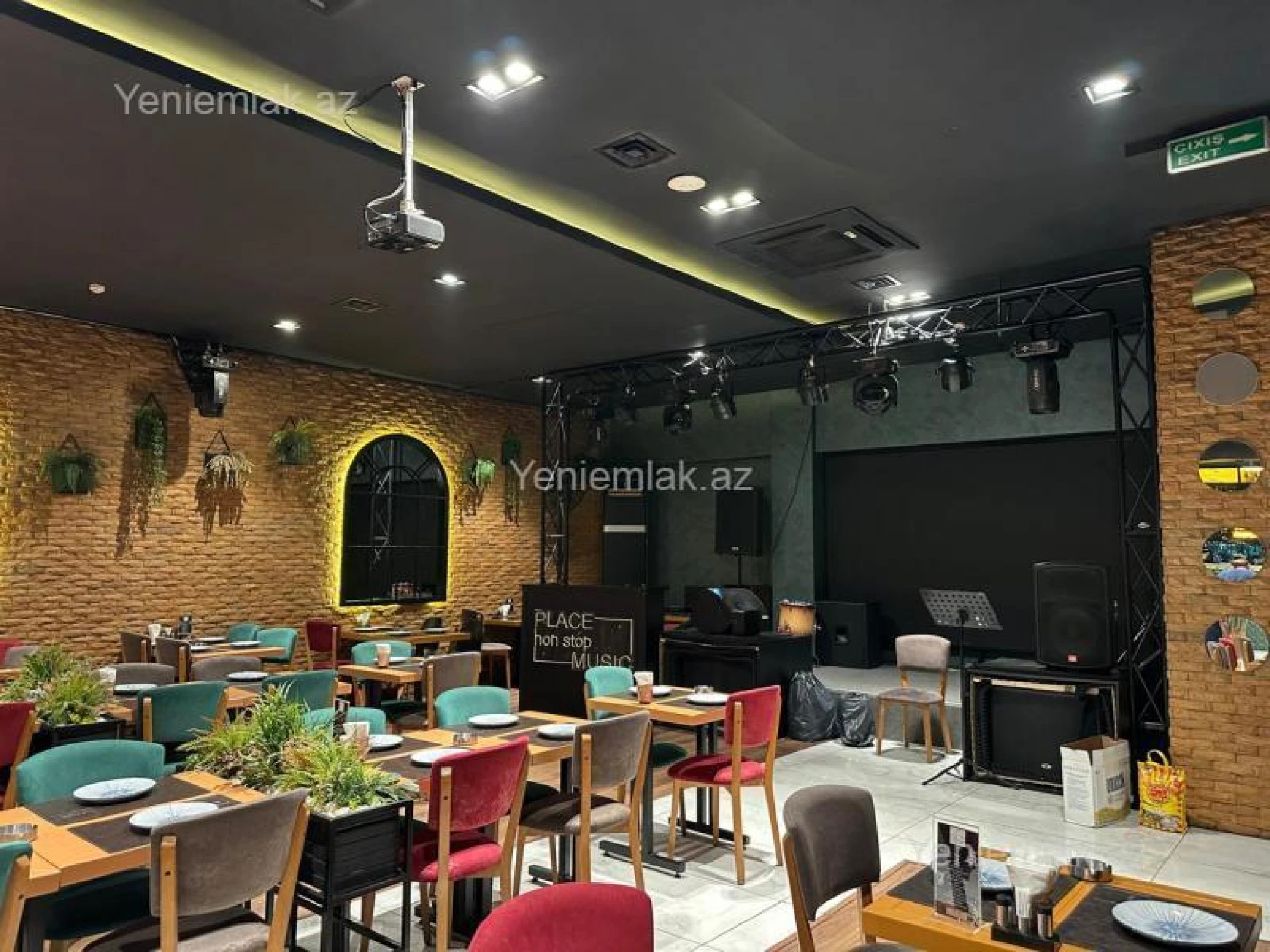 Satılır 1 otaqlı obyekt 340 m²