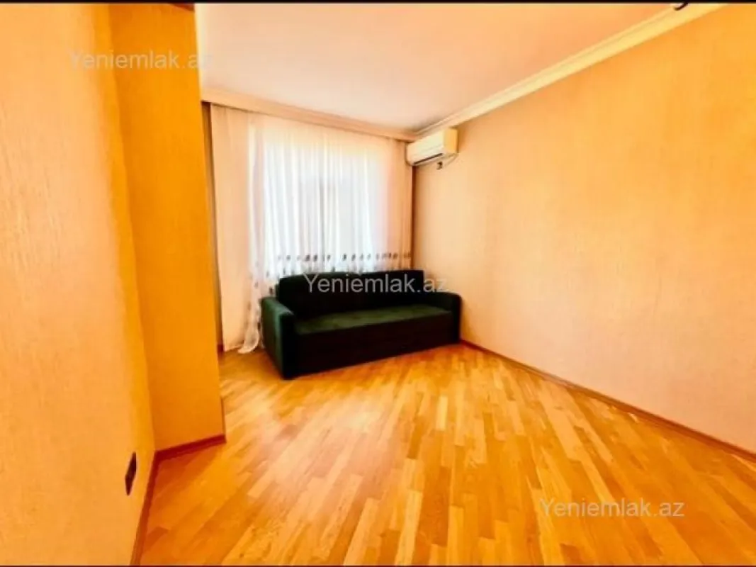 Satılır 3 otaqlı yeni tikili 145 m²