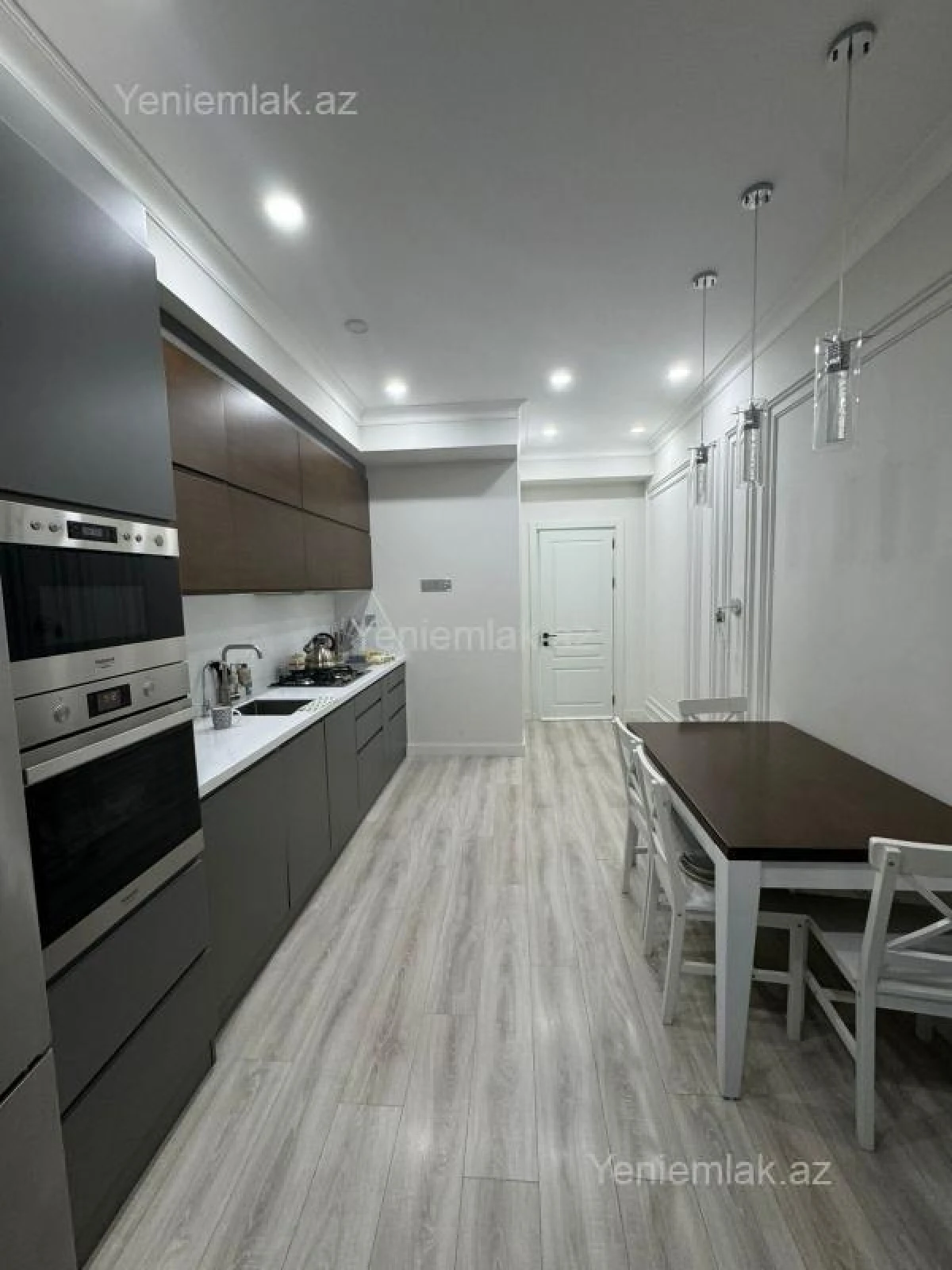 Satılır 3 otaqlı yeni tikili 123.3 m²