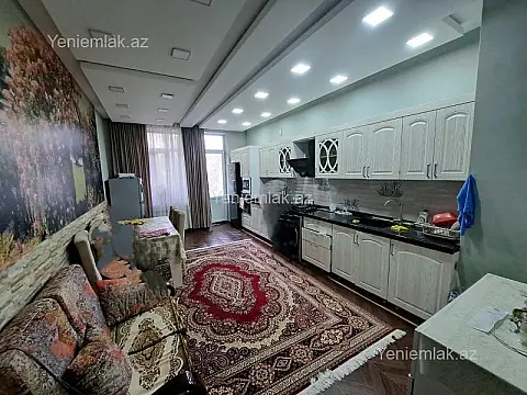 Satılır 3 otaqlı yeni tikili 150 m²