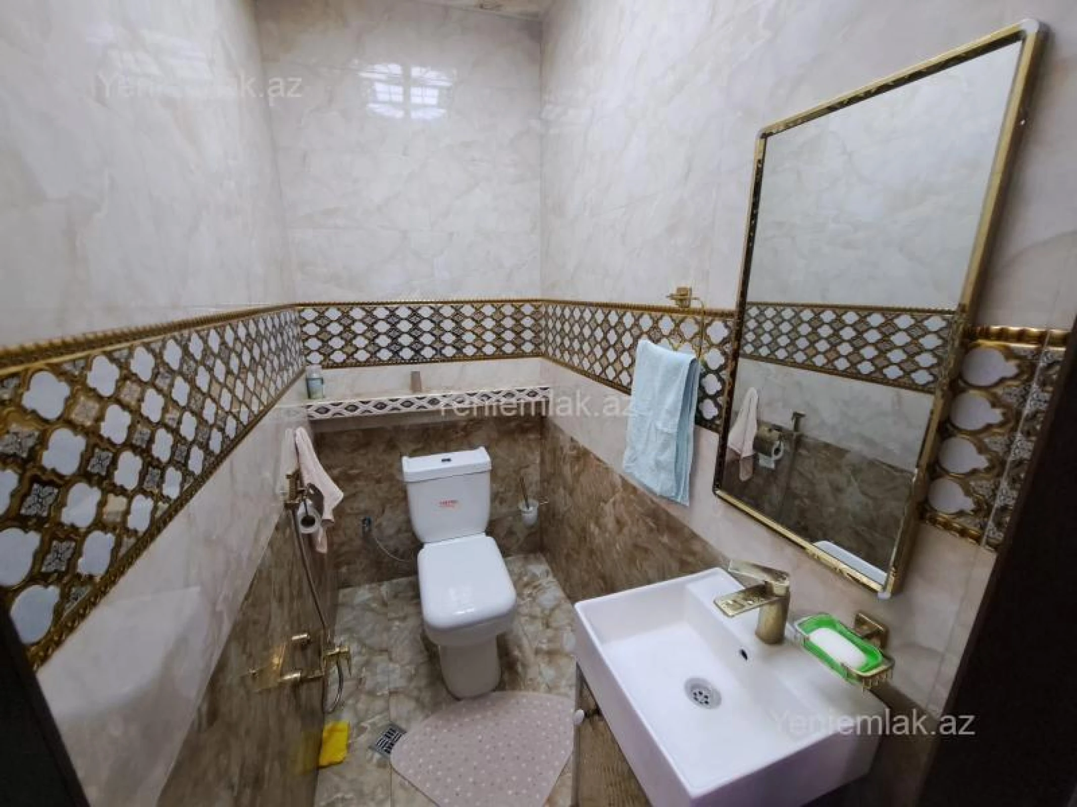 Satılır 3 otaqlı yeni tikili 150 m²