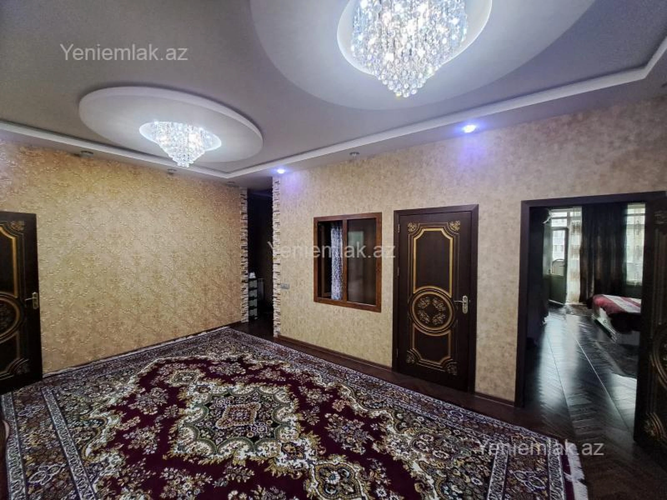 Satılır 3 otaqlı yeni tikili 150 m²