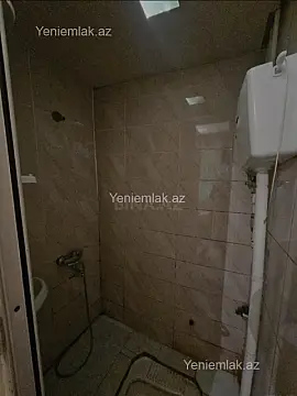 Satılır 1 otaqlı köhnə tikili 20 m²