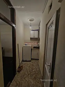 Satılır 1 otaqlı köhnə tikili 20 m²