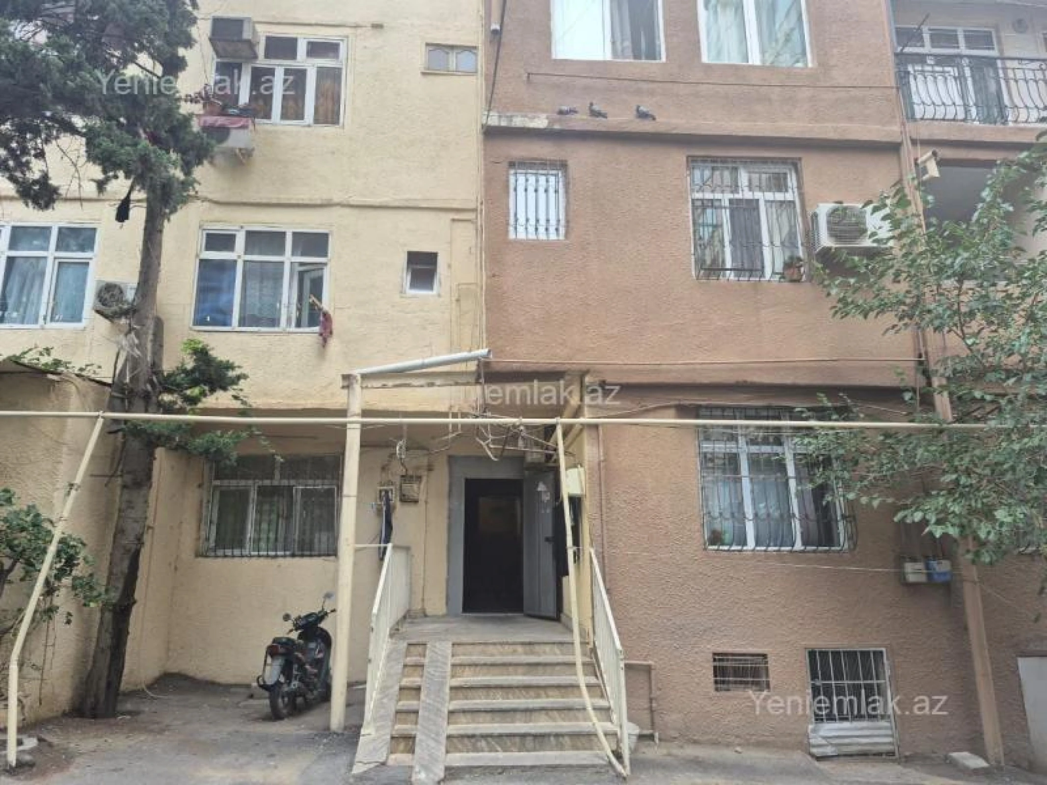 Satılır 1 otaqlı köhnə tikili 20 m²